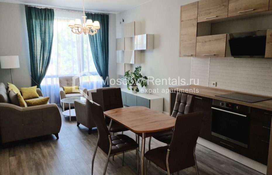 Photo #2 3-room (2 BR) apartment for <a href="http://moscow-rentals.ru/en/articles/long-term-rent" target="_blank">a long-term</a> rent
 in Russia, Moscow, Zhukov pr, 21Б