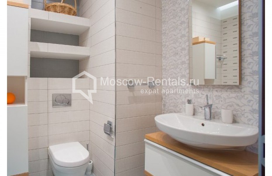 Photo #12 5-room (4 BR) apartment for <a href="http://moscow-rentals.ru/en/articles/long-term-rent" target="_blank">a long-term</a> rent
 in Russia, Moscow, Stanislavskogo str, 11