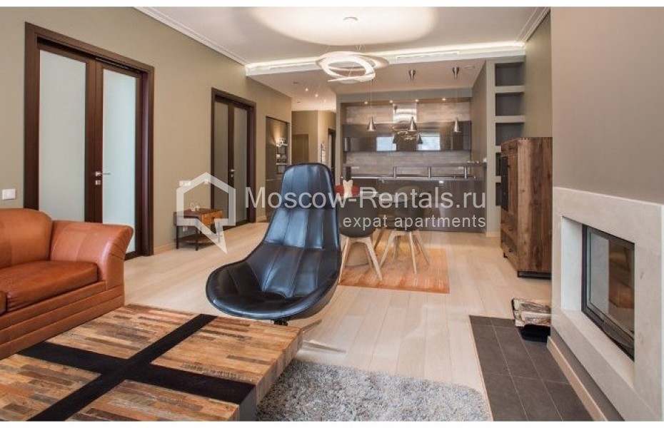 Photo #2 5-room (4 BR) apartment for <a href="http://moscow-rentals.ru/en/articles/long-term-rent" target="_blank">a long-term</a> rent
 in Russia, Moscow, Stanislavskogo str, 11