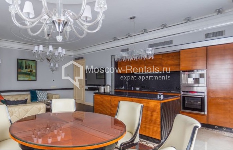 Photo #3 4-room (3 BR) apartment for <a href="http://moscow-rentals.ru/en/articles/long-term-rent" target="_blank">a long-term</a> rent
 in Russia, Moscow, B. Tishinskyi lane, 10С1