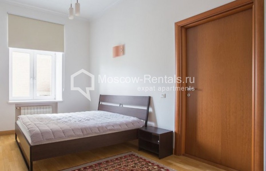 Photo #6 4-room (3 BR) apartment for <a href="http://moscow-rentals.ru/en/articles/long-term-rent" target="_blank">a long-term</a> rent
 in Russia, Moscow, Ermolaevskyi lane, 4