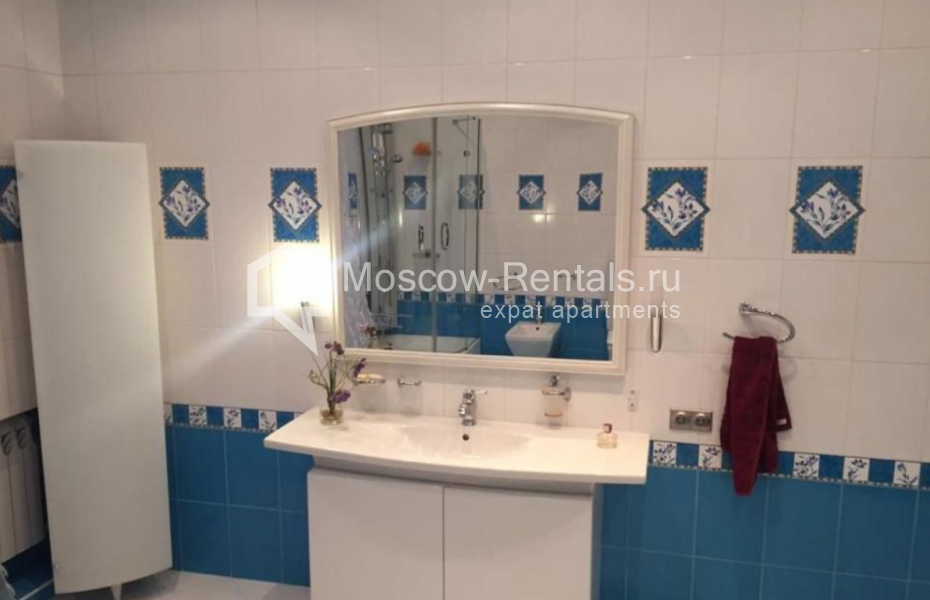 Photo #16 3-room (2 BR) apartment for <a href="http://moscow-rentals.ru/en/articles/long-term-rent" target="_blank">a long-term</a> rent
 in Russia, Moscow, Kosmodamianskaya emb, 40/42с3