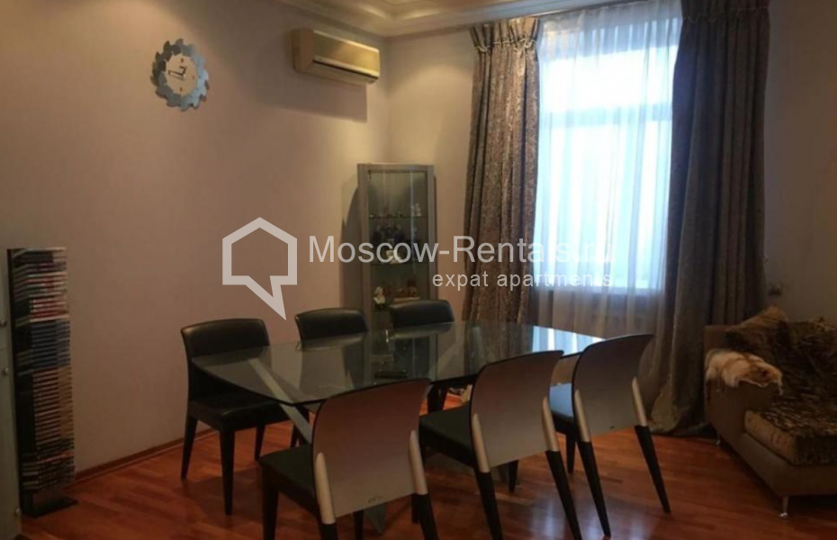 Photo #5 3-room (2 BR) apartment for <a href="http://moscow-rentals.ru/en/articles/long-term-rent" target="_blank">a long-term</a> rent
 in Russia, Moscow, Kosmodamianskaya emb, 40/42с3