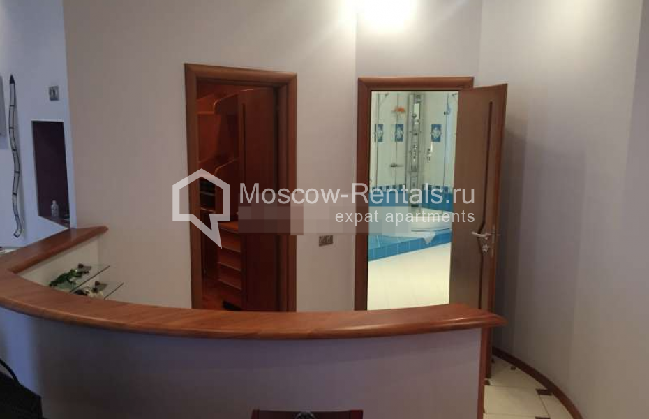 Photo #13 3-room (2 BR) apartment for <a href="http://moscow-rentals.ru/en/articles/long-term-rent" target="_blank">a long-term</a> rent
 in Russia, Moscow, Kosmodamianskaya emb, 40/42с3