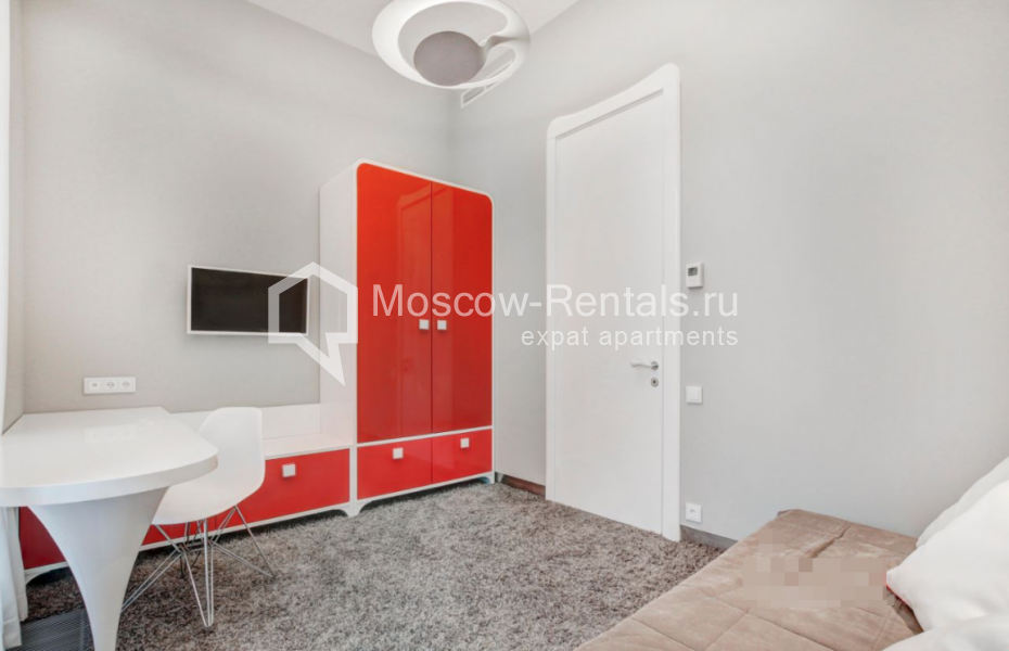 Photo #4 3-room (2 BR) apartment for <a href="http://moscow-rentals.ru/en/articles/long-term-rent" target="_blank">a long-term</a> rent
 in Russia, Moscow, B. Gruzinskaya str, 69-71