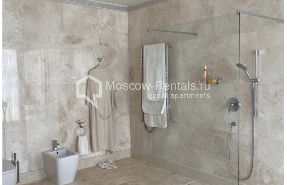 Photo #10 3-room (2 BR) apartment for <a href="http://moscow-rentals.ru/en/articles/long-term-rent" target="_blank">a long-term</a> rent
 in Russia, Moscow, B. Sadovaya str, 5к1