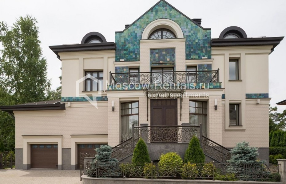 Photo #25 House for <a href="http://moscow-rentals.ru/en/articles/long-term-rent" target="_blank">a long-term</a> rent
 in Russia, Moscow, Ekaterinovka compound