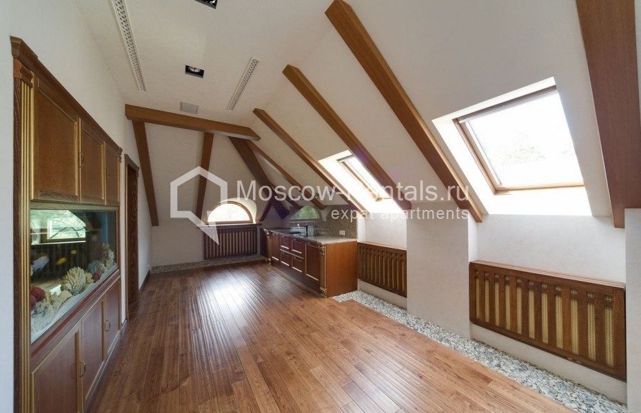 Photo #16 House for <a href="http://moscow-rentals.ru/en/articles/long-term-rent" target="_blank">a long-term</a> rent
 in Russia, Moscow, Ekaterinovka compound