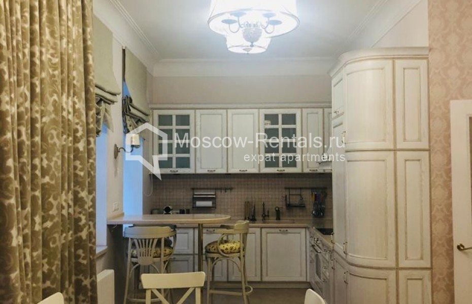 Photo #2 2-room (1 BR) apartment for <a href="http://moscow-rentals.ru/en/articles/long-term-rent" target="_blank">a long-term</a> rent
 in Russia, Moscow, Brodnikov lane, 7