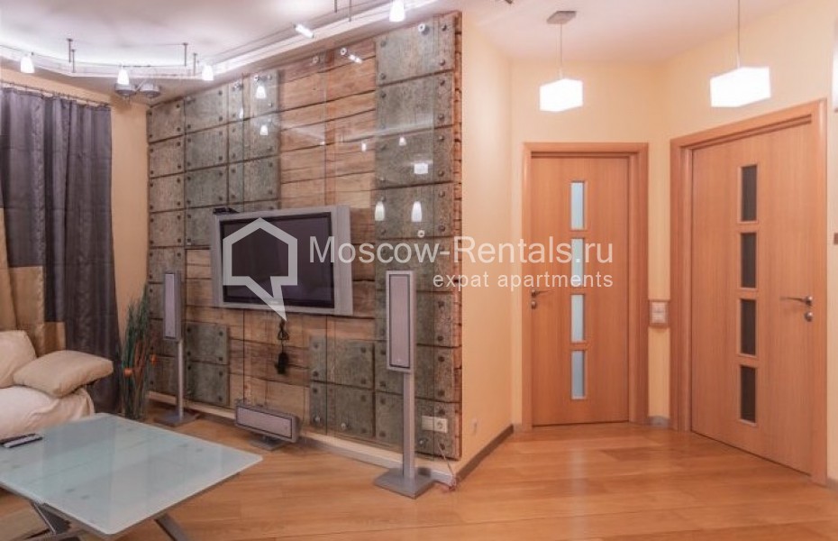 Photo #6 3-room (2 BR) apartment for <a href="http://moscow-rentals.ru/en/articles/long-term-rent" target="_blank">a long-term</a> rent
 in Russia, Moscow, Novokuznetskaya str, 3