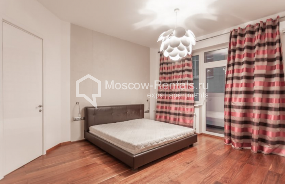 Photo #8 4-room (3 BR) apartment for <a href="http://moscow-rentals.ru/en/articles/long-term-rent" target="_blank">a long-term</a> rent
 in Russia, Moscow, Rybnikov lane, 4