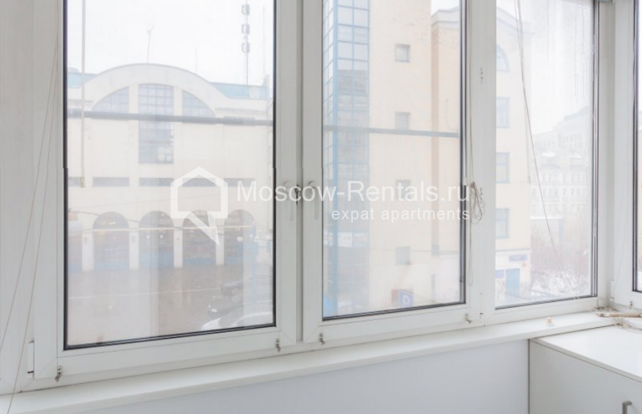 Photo #17 4-room (3 BR) apartment for <a href="http://moscow-rentals.ru/en/articles/long-term-rent" target="_blank">a long-term</a> rent
 in Russia, Moscow, Rybnikov lane, 4