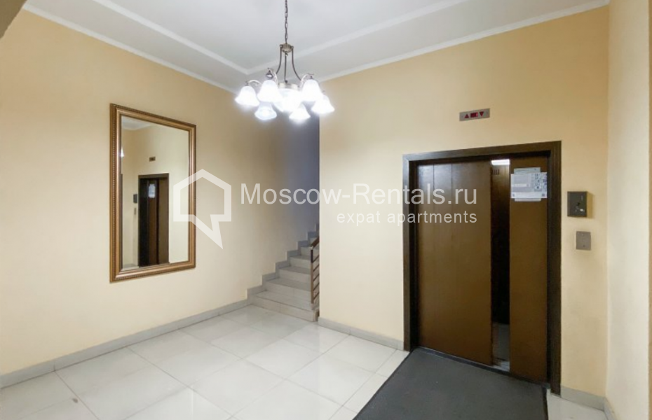 Photo #18 4-room (3 BR) apartment for <a href="http://moscow-rentals.ru/en/articles/long-term-rent" target="_blank">a long-term</a> rent
 in Russia, Moscow, Rybnikov lane, 4