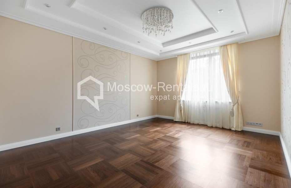 Photo #8 4-room (3 BR) apartment for <a href="http://moscow-rentals.ru/en/articles/long-term-rent" target="_blank">a long-term</a> rent
 in Russia, Moscow, Tsvetnoi blv, 15к2