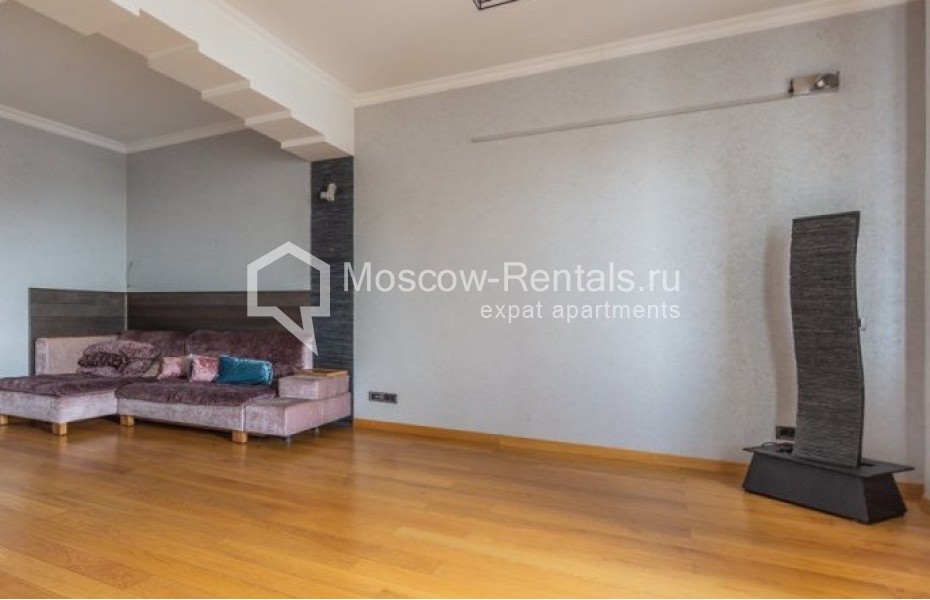 Photo #4 3-room (2 BR) apartment for <a href="http://moscow-rentals.ru/en/articles/long-term-rent" target="_blank">a long-term</a> rent
 in Russia, Moscow, Bolshaya Yakimanka str, 26