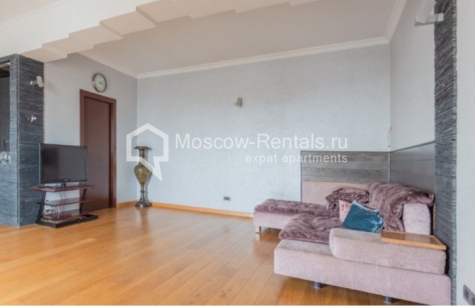 Photo #5 3-room (2 BR) apartment for <a href="http://moscow-rentals.ru/en/articles/long-term-rent" target="_blank">a long-term</a> rent
 in Russia, Moscow, Bolshaya Yakimanka str, 26