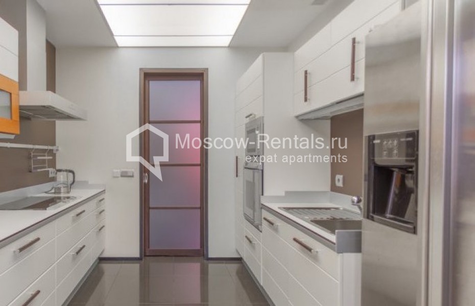 Photo #11 3-room (2 BR) apartment for <a href="http://moscow-rentals.ru/en/articles/long-term-rent" target="_blank">a long-term</a> rent
 in Russia, Moscow, 3rd Kadashevskyi lane, 4с2/16