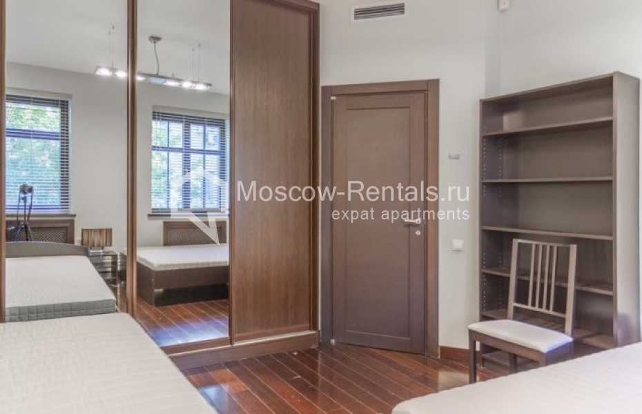 Photo #18 3-room (2 BR) apartment for <a href="http://moscow-rentals.ru/en/articles/long-term-rent" target="_blank">a long-term</a> rent
 in Russia, Moscow, 3rd Kadashevskyi lane, 4с2/16