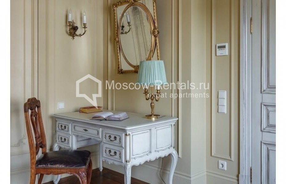 Photo #8 4-room (3 BR) apartment for <a href="http://moscow-rentals.ru/en/articles/long-term-rent" target="_blank">a long-term</a> rent
 in Russia, Moscow, Rochdelskaya str, 11/5