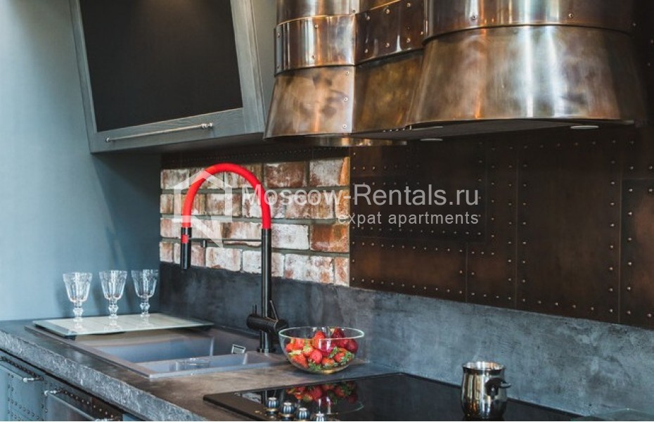Фото №14 3-комн. кв. в аренду на длительный срок в Россия, Москва, Серебряническая наб, 19