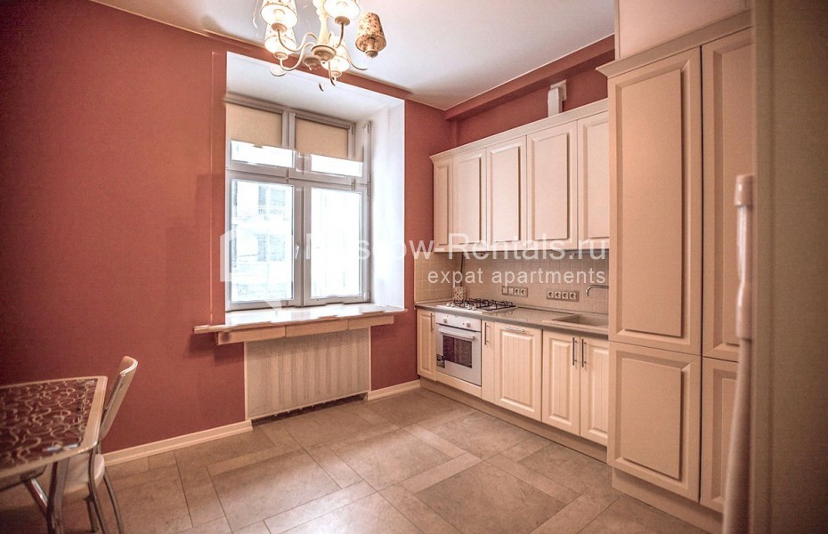 Photo #4 2-room (1 BR) apartment for <a href="http://moscow-rentals.ru/en/articles/long-term-rent" target="_blank">a long-term</a> rent
 in Russia, Moscow, Brusov lane, 8-10С1