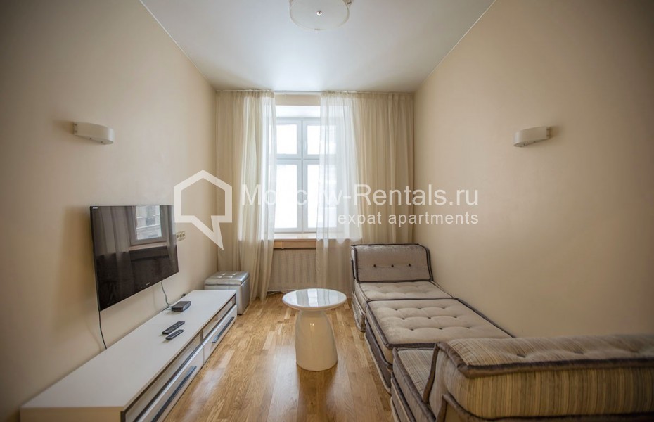 Photo #1 2-room (1 BR) apartment for <a href="http://moscow-rentals.ru/en/articles/long-term-rent" target="_blank">a long-term</a> rent
 in Russia, Moscow, Brusov lane, 8-10С1