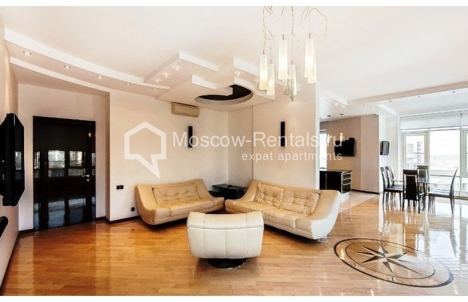 Photo #1 4-room (3 BR) apartment for <a href="http://moscow-rentals.ru/en/articles/long-term-rent" target="_blank">a long-term</a> rent
 in Russia, Moscow, Mosfilmovskaya str, 70 bld 7