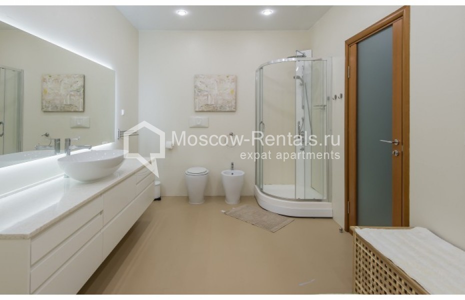 Photo #14 4-room (3 BR) apartment for <a href="http://moscow-rentals.ru/en/articles/long-term-rent" target="_blank">a long-term</a> rent
 in Russia, Moscow, Trubnikovkyi lane, 30С1
