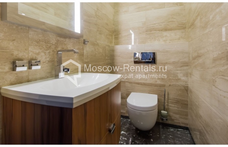 Photo #14 4-room (3 BR) apartment for <a href="http://moscow-rentals.ru/en/articles/long-term-rent" target="_blank">a long-term</a> rent
 in Russia, Moscow, Ermolaevskyi lane, 4
