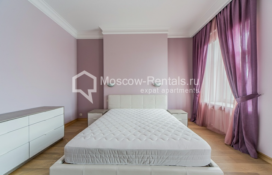 Photo #12 5-room (4 BR) apartment for <a href="http://moscow-rentals.ru/en/articles/long-term-rent" target="_blank">a long-term</a> rent
 in Russia, Moscow, Solyanka str, 1/2С1