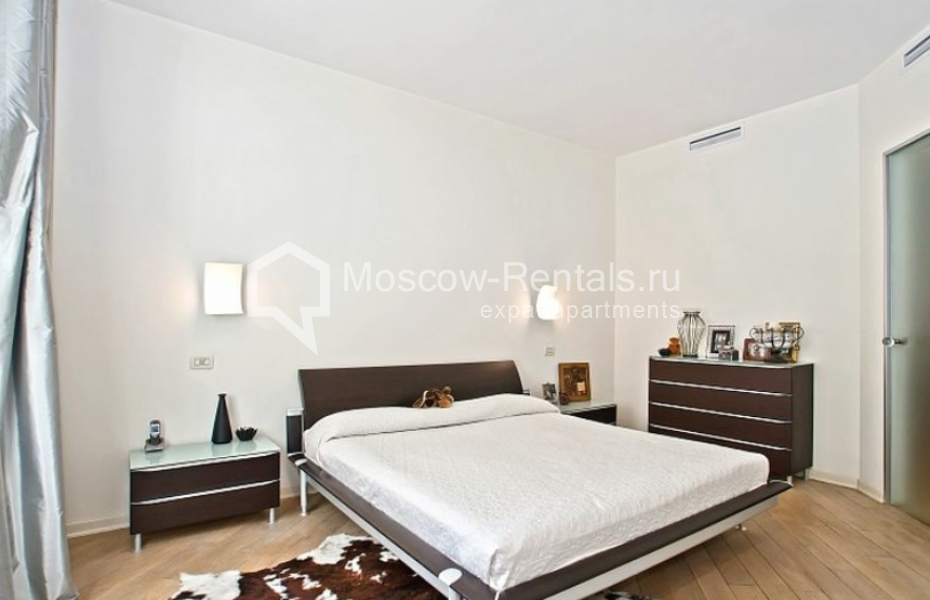 Photo #5 4-room (3 BR) apartment for <a href="http://moscow-rentals.ru/en/articles/long-term-rent" target="_blank">a long-term</a> rent
 in Russia, Moscow, M. Kozikhinskyi lane, 3