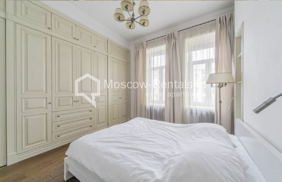 Photo #7 4-room (3 BR) apartment for <a href="http://moscow-rentals.ru/en/articles/long-term-rent" target="_blank">a long-term</a> rent
 in Russia, Moscow, Solyanka str, 1/2С1