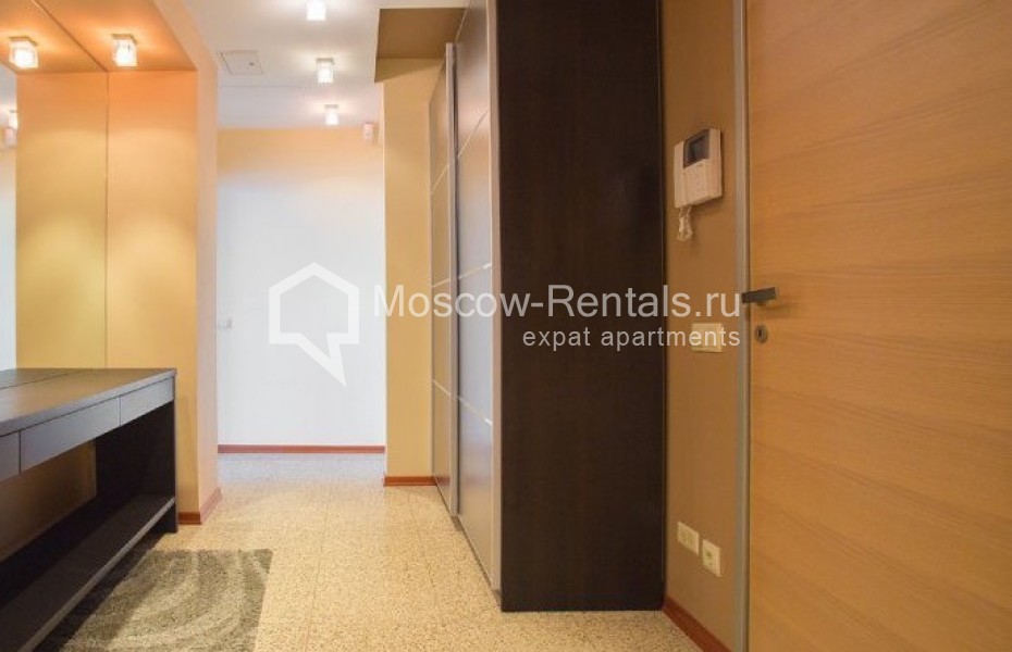 Photo #13 4-room (3 BR) apartment for <a href="http://moscow-rentals.ru/en/articles/long-term-rent" target="_blank">a long-term</a> rent
 in Russia, Moscow, Strastnoi blv, 10к1
