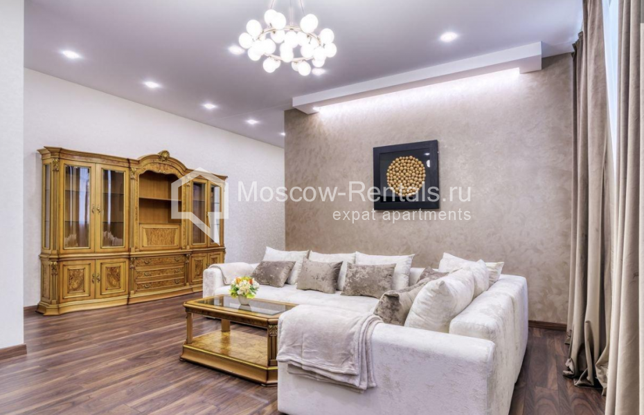 Photo #5 5-room (4 BR) apartment for <a href="http://moscow-rentals.ru/en/articles/long-term-rent" target="_blank">a long-term</a> rent
 in Russia, Moscow, Nikitskyi blv, 12
