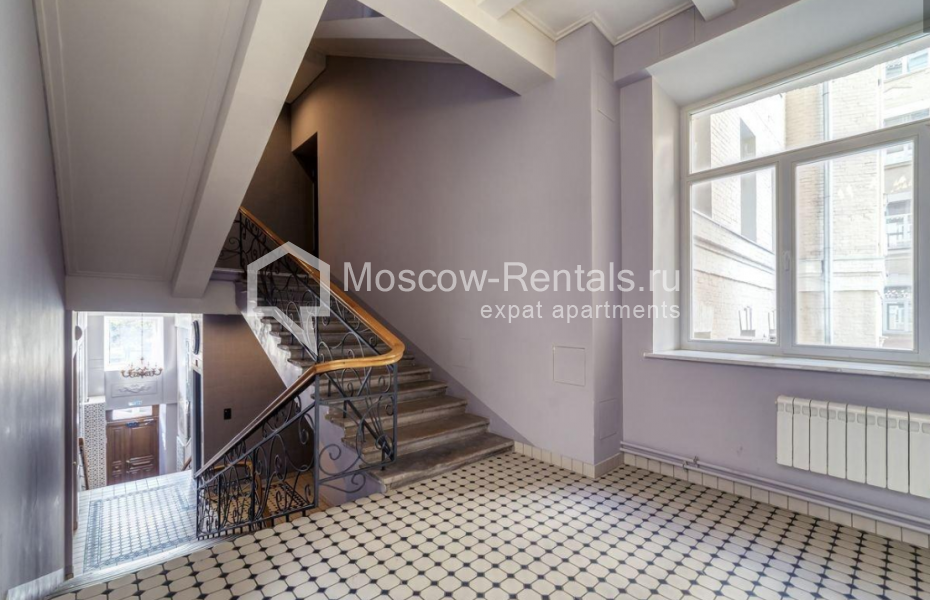 Photo #36 5-room (4 BR) apartment for <a href="http://moscow-rentals.ru/en/articles/long-term-rent" target="_blank">a long-term</a> rent
 in Russia, Moscow, Nikitskyi blv, 12