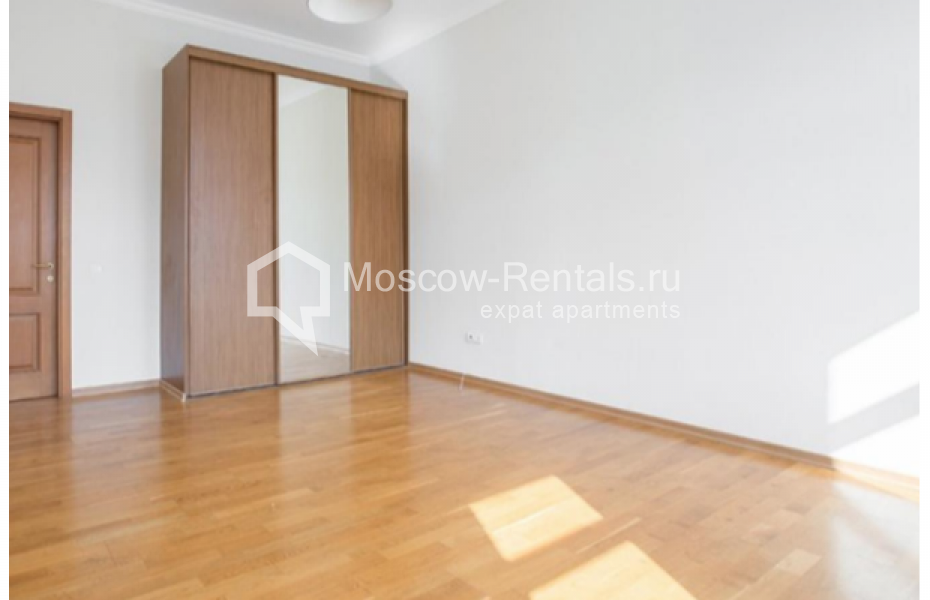 Photo #5 5-room (4 BR) apartment for <a href="http://moscow-rentals.ru/en/articles/long-term-rent" target="_blank">a long-term</a> rent
 in Russia, Moscow, Petrovskyi lane, 1/30С2