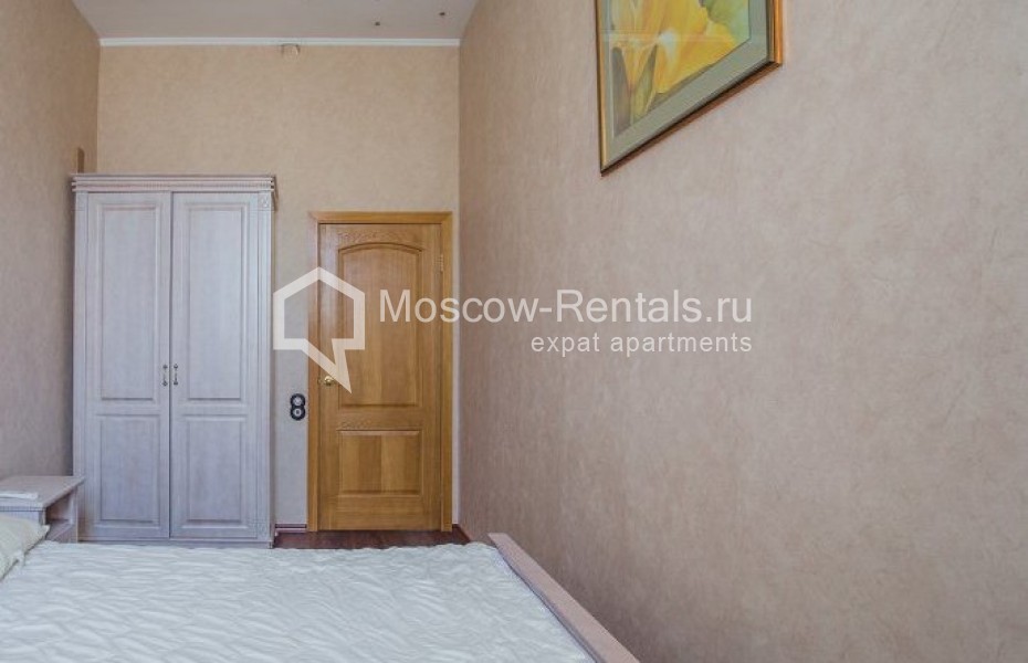 Photo #6 2-room (1 BR) apartment for <a href="http://moscow-rentals.ru/en/articles/long-term-rent" target="_blank">a long-term</a> rent
 in Russia, Moscow, Gusyatnikov lane, 3/1С1