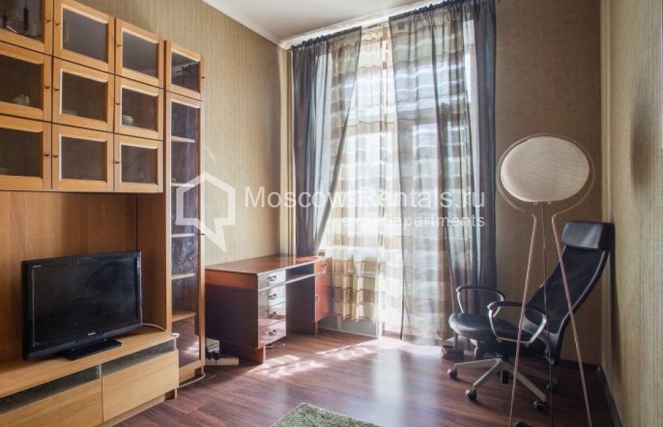 Photo #8 3-room (2 BR) apartment for <a href="http://moscow-rentals.ru/en/articles/long-term-rent" target="_blank">a long-term</a> rent
 in Russia, Moscow, Furmannyi lane, 24