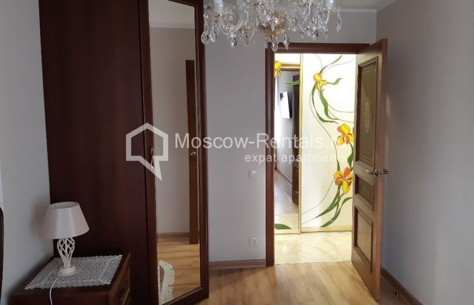 Photo #8 2-room (1 BR) apartment for <a href="http://moscow-rentals.ru/en/articles/long-term-rent" target="_blank">a long-term</a> rent
 in Russia, Moscow, Staraya Basmannaya str, 9к2