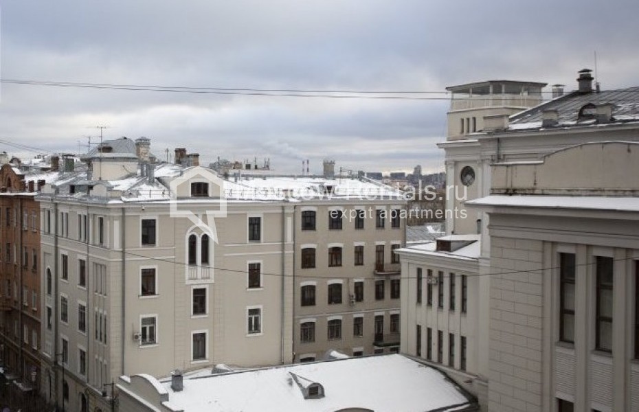 Photo #11 3-room (2 BR) apartment for <a href="http://moscow-rentals.ru/en/articles/long-term-rent" target="_blank">a long-term</a> rent
 in Russia, Moscow, Petroverigskyi lane, 3С1