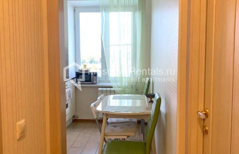 Photo #17 2-room (1 BR) apartment for <a href="http://moscow-rentals.ru/en/articles/long-term-rent" target="_blank">a long-term</a> rent
 in Russia, Moscow, Tsvetnoy blv, 20/1