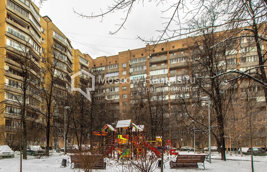 Photo #14 2-room (1 BR) apartment for <a href="http://moscow-rentals.ru/en/articles/long-term-rent" target="_blank">a long-term</a> rent
 in Russia, Moscow, 3rd Sokolnicheskaya str, 4