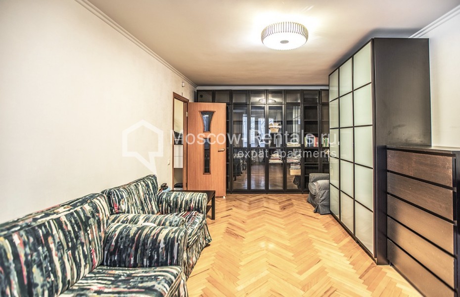 Photo #1 2-room (1 BR) apartment for <a href="http://moscow-rentals.ru/en/articles/long-term-rent" target="_blank">a long-term</a> rent
 in Russia, Moscow, 3rd Sokolnicheskaya str, 4