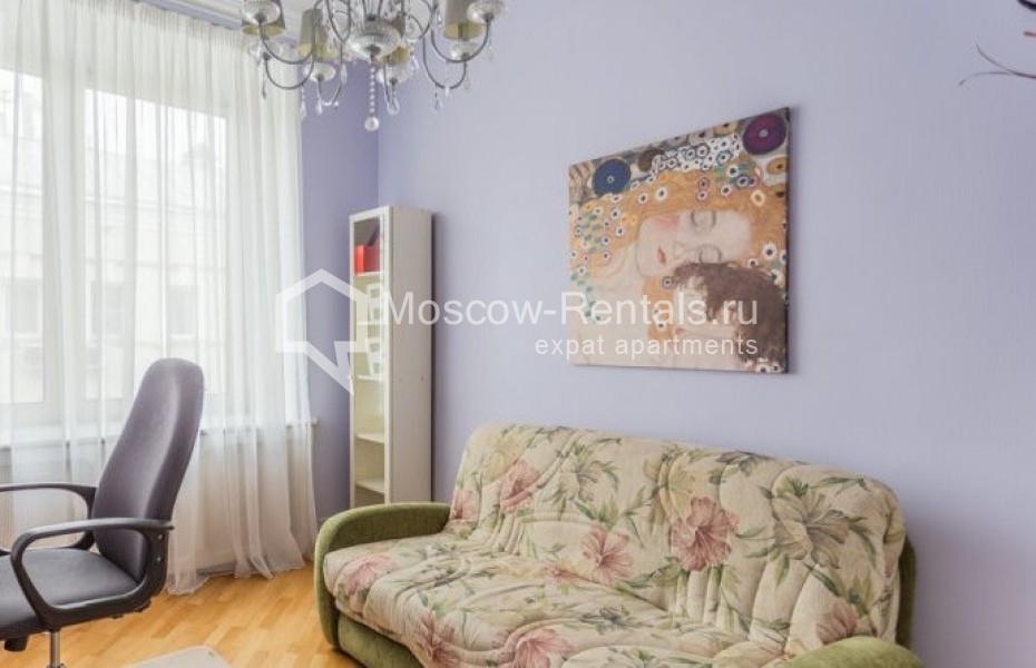 Photo #11 3-room (2 BR) apartment for <a href="http://moscow-rentals.ru/en/articles/long-term-rent" target="_blank">a long-term</a> rent
 in Russia, Moscow, 4th Rostovskyi lane, 2С2
