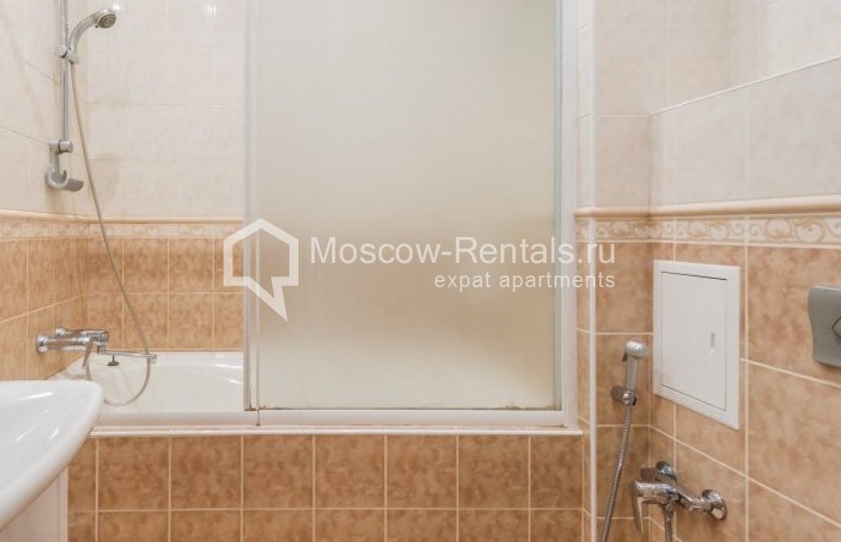 Photo #8 4-room (3 BR) apartment for <a href="http://moscow-rentals.ru/en/articles/long-term-rent" target="_blank">a long-term</a> rent
 in Russia, Moscow, Myasnitskaya str, 21С8