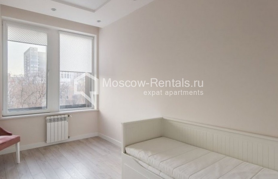 Photo #7 3-room (2 BR) apartment for <a href="http://moscow-rentals.ru/en/articles/long-term-rent" target="_blank">a long-term</a> rent
 in Russia, Moscow, Dokuchaev lane, 2