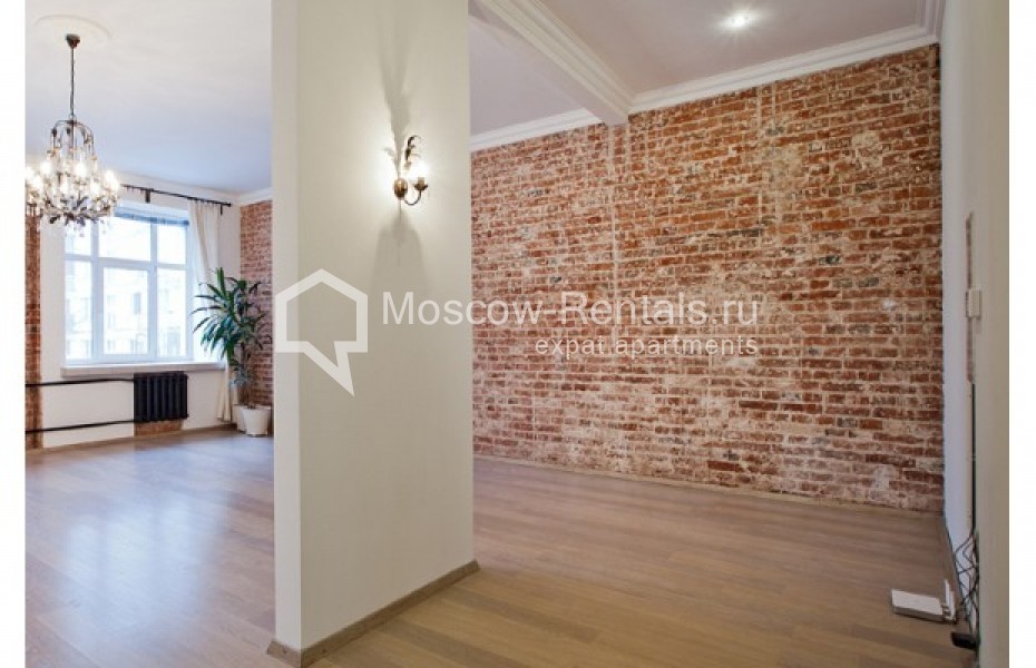 Photo #4 4-room (3 BR) apartment for <a href="http://moscow-rentals.ru/en/articles/long-term-rent" target="_blank">a long-term</a> rent
 in Russia, Moscow, B. Sukharevskyi lane, 15С1