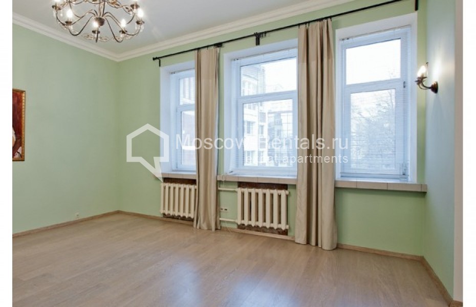Photo #7 4-room (3 BR) apartment for <a href="http://moscow-rentals.ru/en/articles/long-term-rent" target="_blank">a long-term</a> rent
 in Russia, Moscow, B. Sukharevskyi lane, 15С1