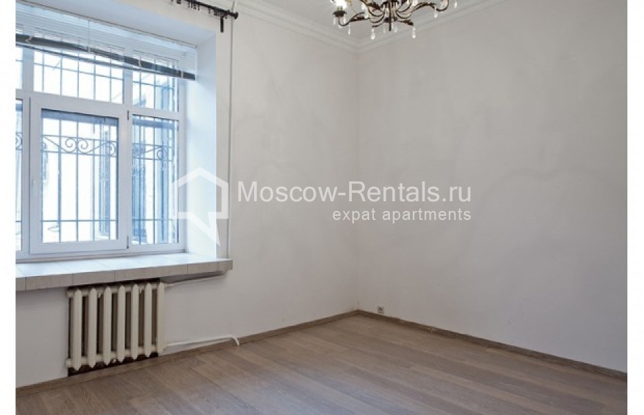 Photo #10 4-room (3 BR) apartment for <a href="http://moscow-rentals.ru/en/articles/long-term-rent" target="_blank">a long-term</a> rent
 in Russia, Moscow, B. Sukharevskyi lane, 15С1