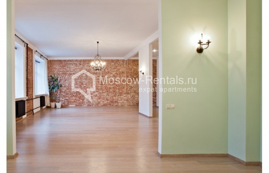 Photo #5 4-room (3 BR) apartment for <a href="http://moscow-rentals.ru/en/articles/long-term-rent" target="_blank">a long-term</a> rent
 in Russia, Moscow, B. Sukharevskyi lane, 15С1